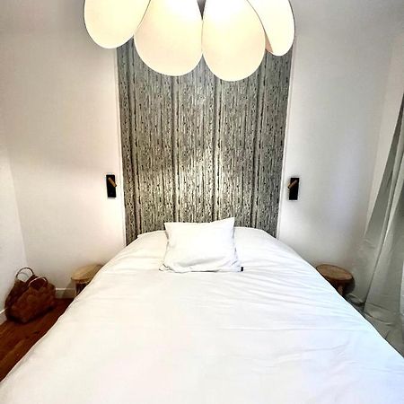 Les Suites Du Beffroi 2 Calais Eksteriør bilde